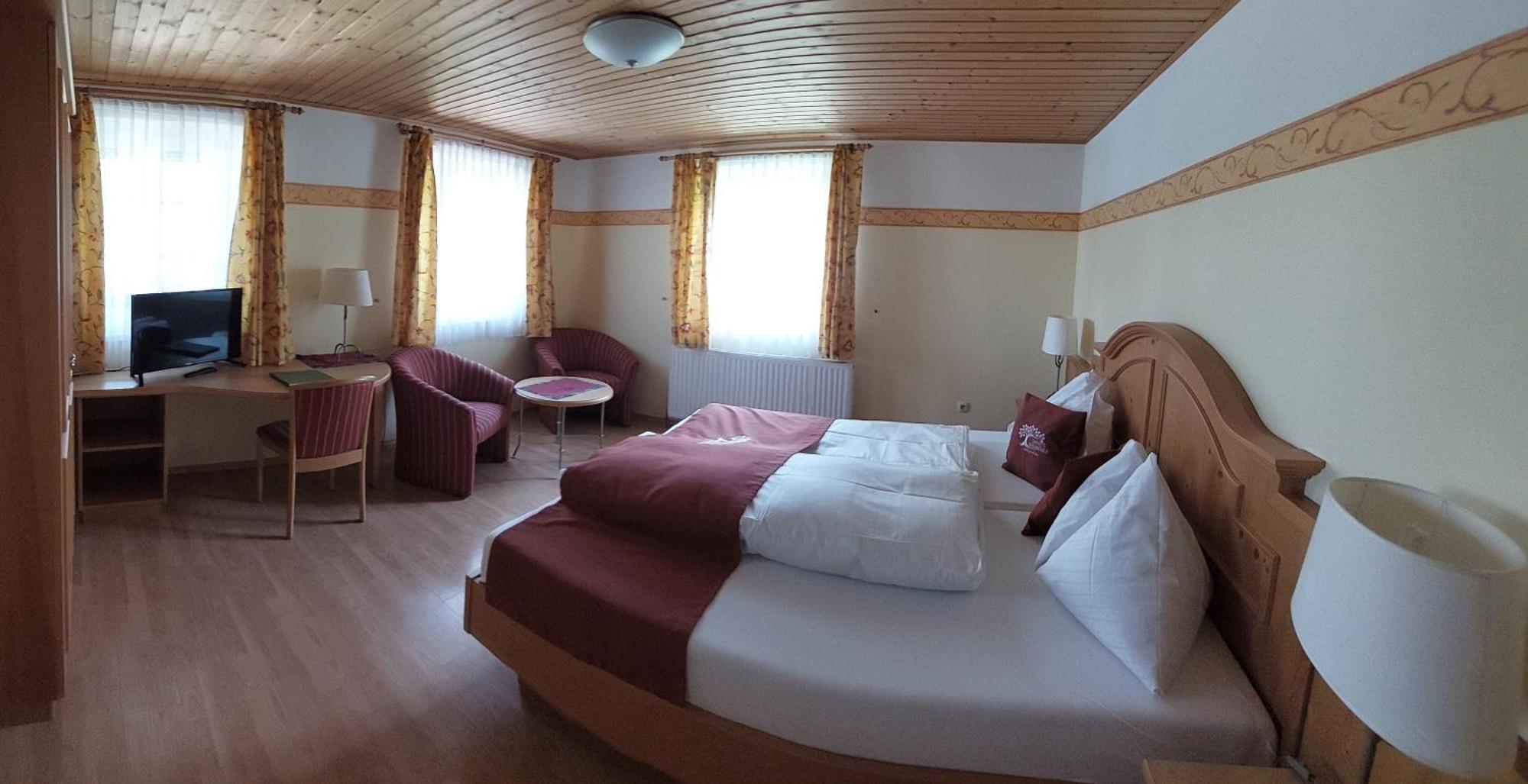 Landhotel Waldmuehle سانكت جورجين ام اترغاو المظهر الخارجي الصورة